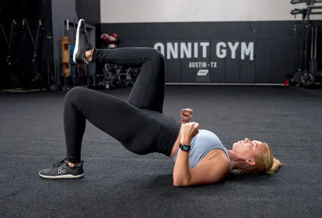 Single-Leg Glute Bridges